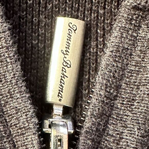 Tommy Bahama‎ Large Charcoal / Black Long Sleeve 1/4 Zip Reversible Top - Picture 2 of 6